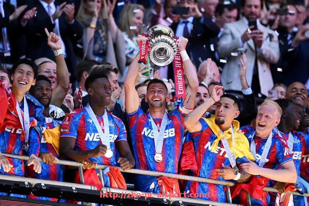 爱体育-德甲球队球衣价格与市场价值评估排行